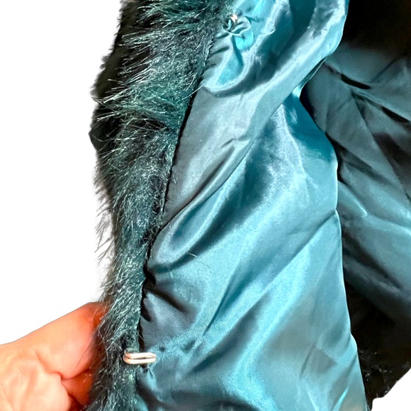 SO Faux Fur Jacket - Picture 8 of 14